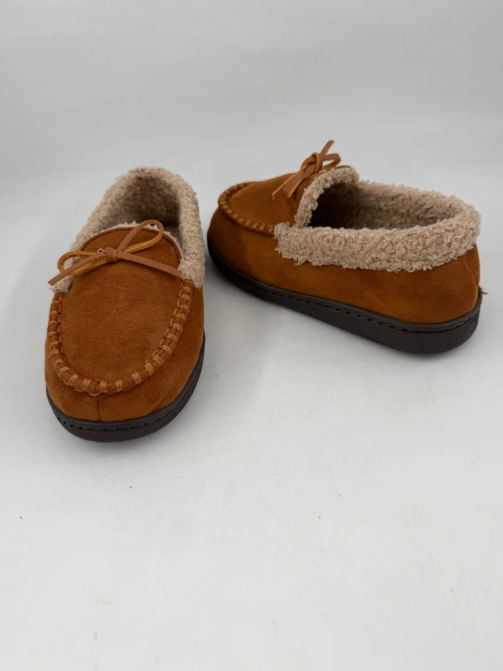 Dockers Kids Brown Cozy -SZ 11-12- Sheepskin Lined Moccasins Slippers